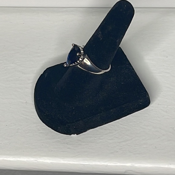 D&p Sterling Silver Ring. - Picture 8 of 11